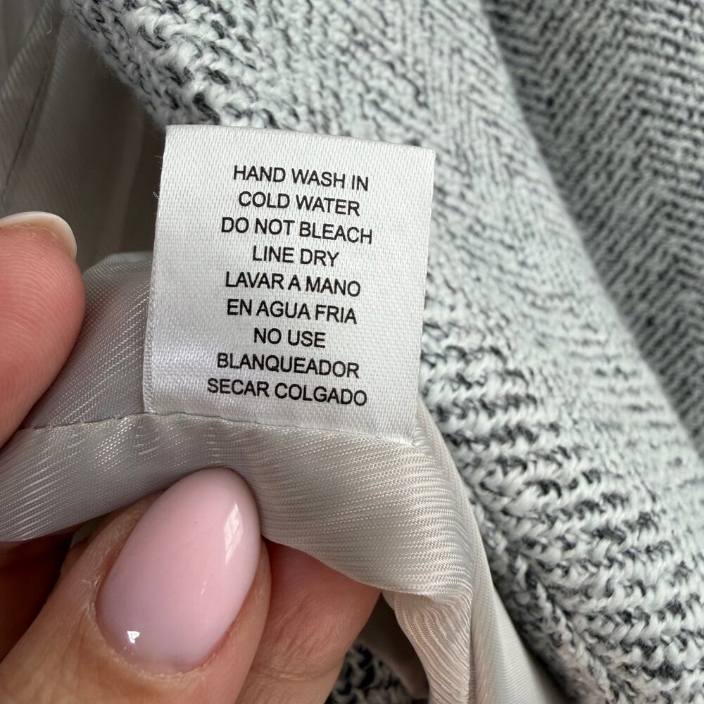 Vici Tayshia Heather Grey and White Herringbone Tweed Blazer Coat - Large - Picture 14 of 15